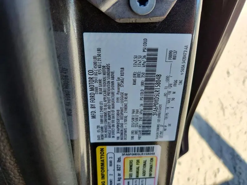 2020 FORD FUSION SE  