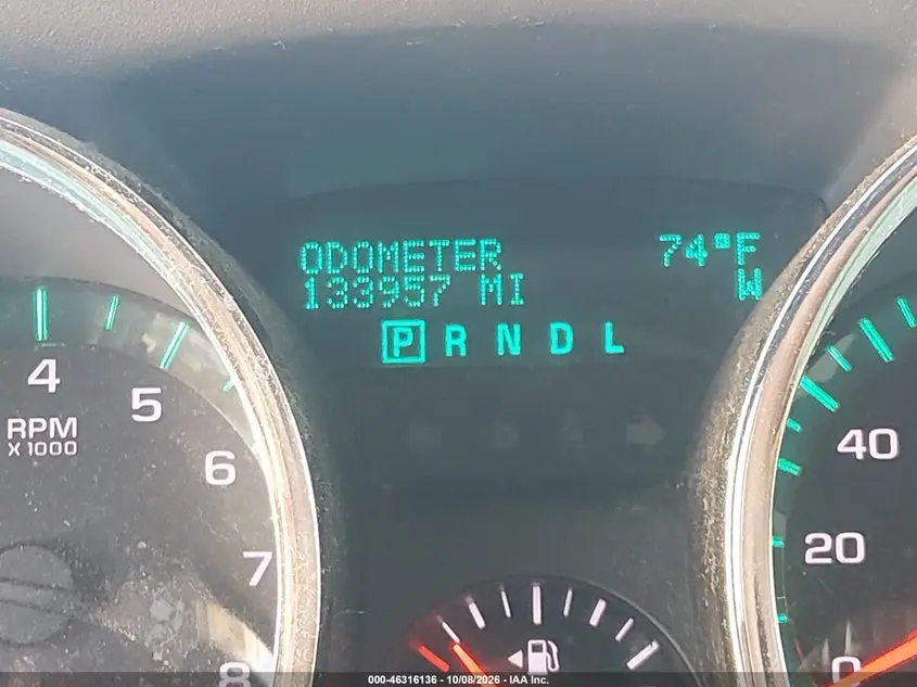 2011 CHEVROLET TRAVERSE 2LT