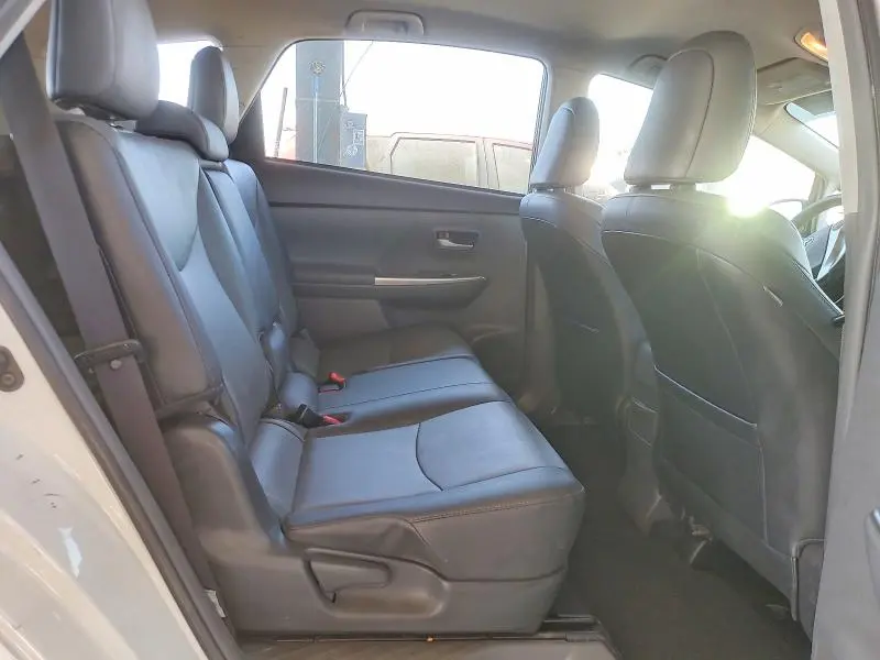 2012 TOYOTA PRIUS V FIVE  