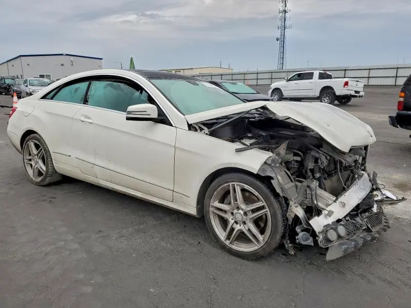 2011 MERCEDES-BENZ E 350  