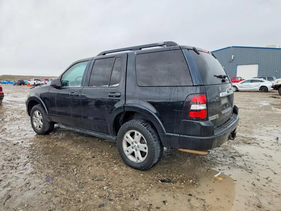 2010 FORD EXPLORER XLT  