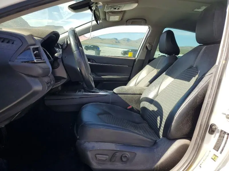 2020 TOYOTA CAMRY SE NIGHTSHADE  