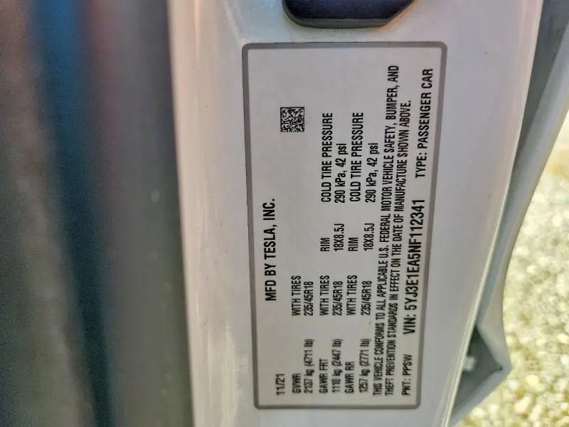 2022 TESLA MODEL 3   
