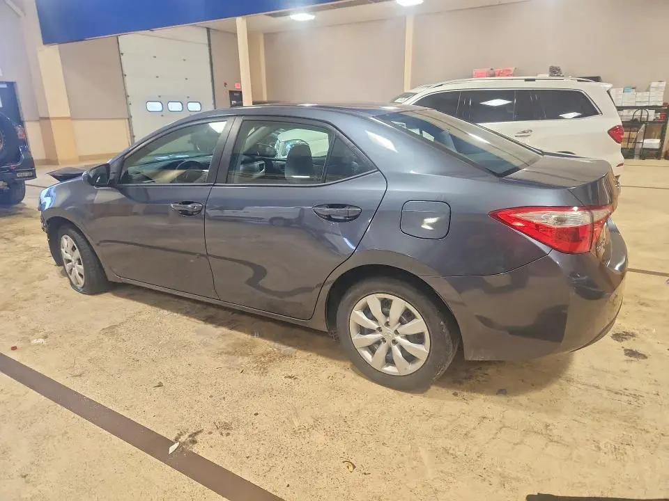 2015 TOYOTA COROLLA LE  