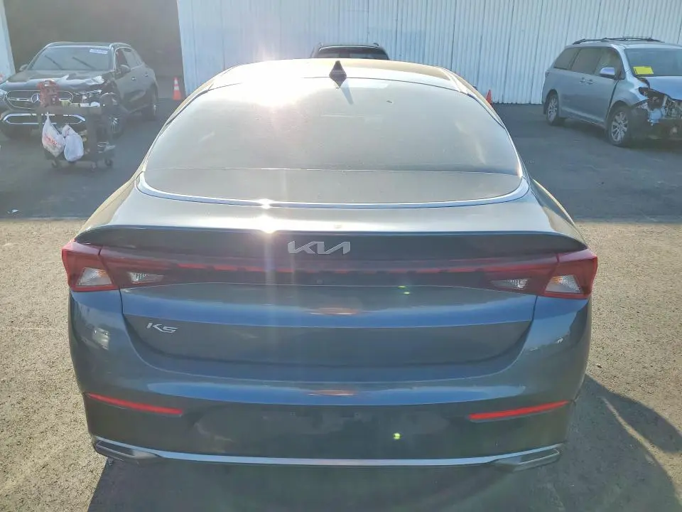 2022 KIA K5 LXS  