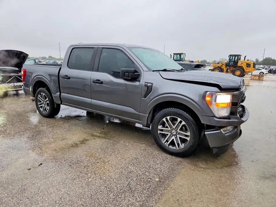 2021 FORD F150 SUPERCREW  