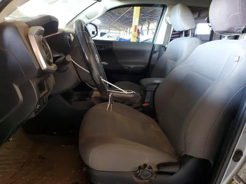 2017 TOYOTA TACOMA SR5 V6  