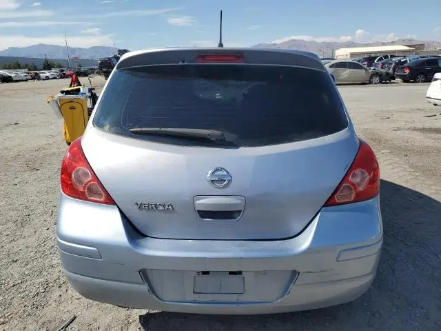 2010 NISSAN VERSA S  