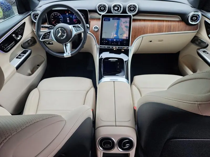 2025 MERCEDES-BENZ GLC 300 4MATIC  