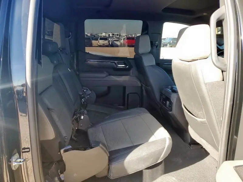 2023 CHEVROLET SILVERADO K1500 ZR2  