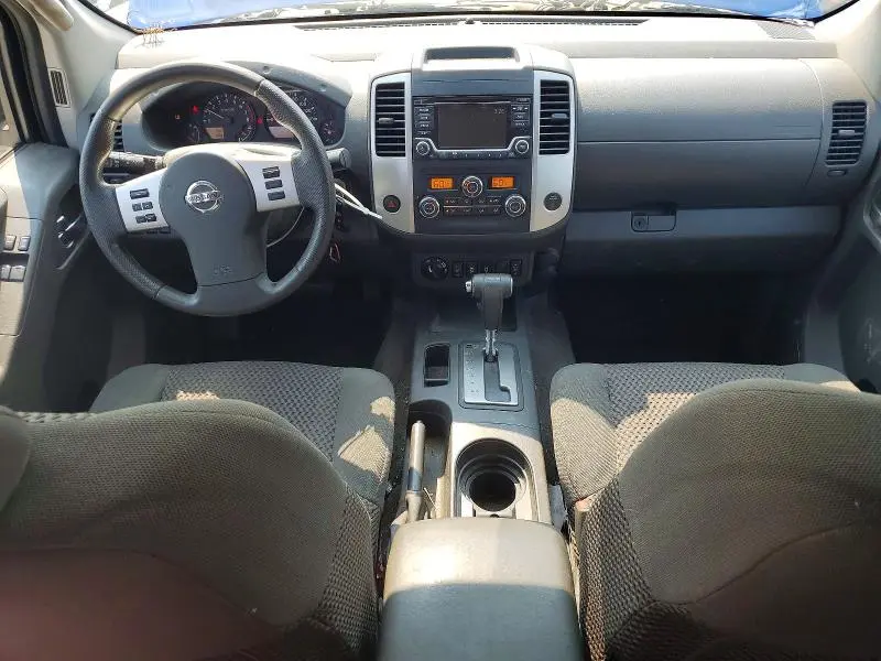 2015 NISSAN FRONTIER SV V6  