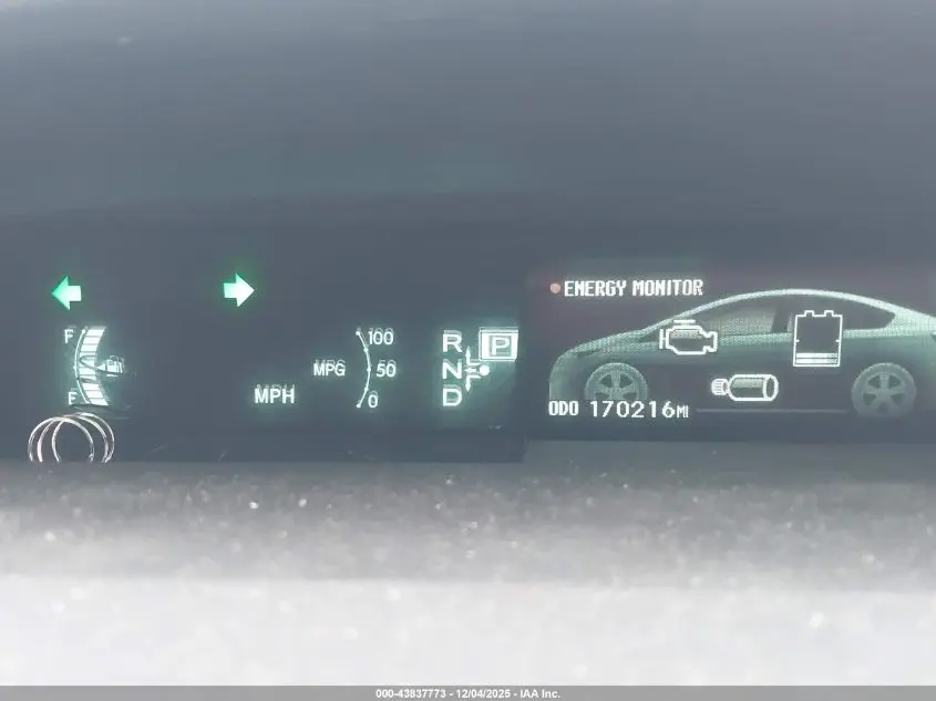 2015 TOYOTA PRIUS THREE