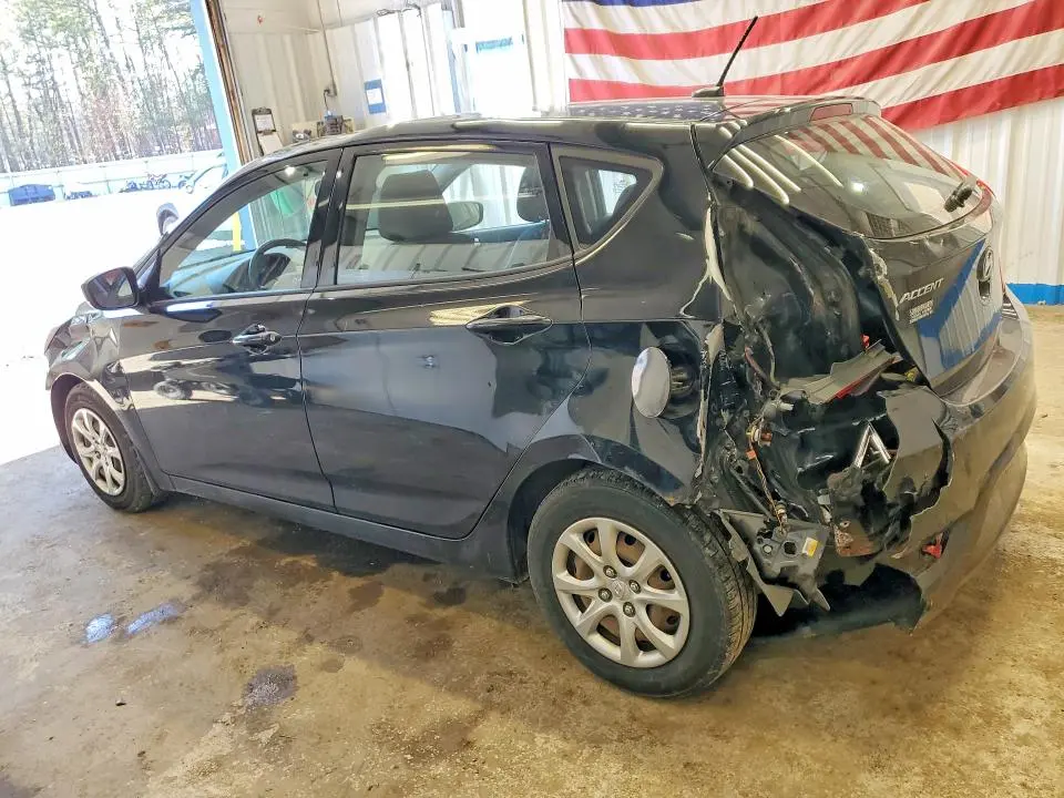2013 HYUNDAI ACCENT GS  