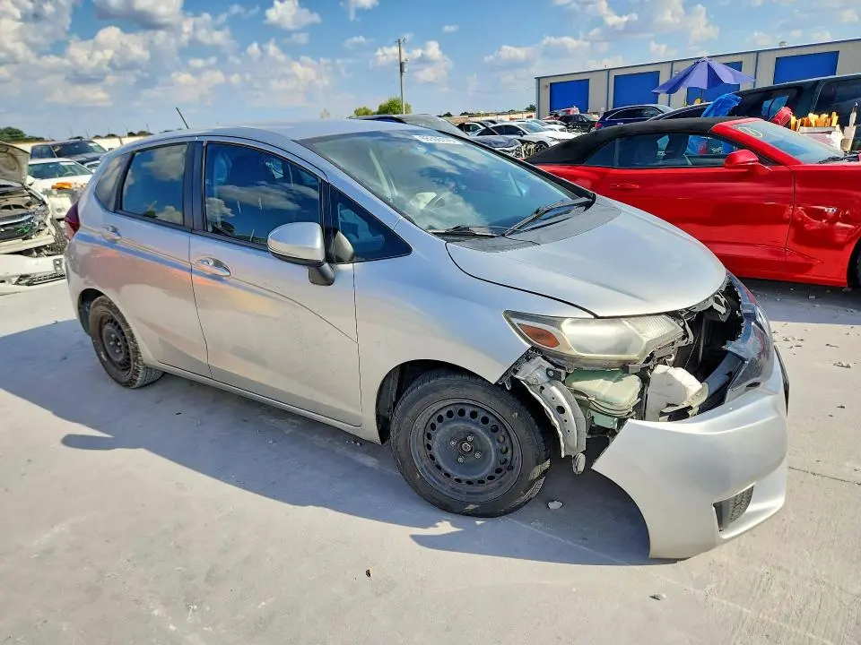 2016 HONDA FIT LX  