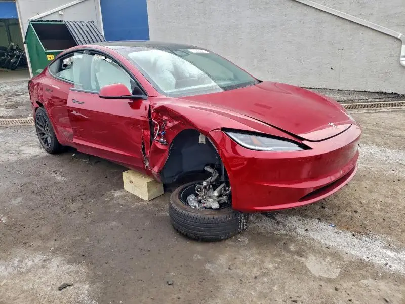 2024 TESLA MODEL 3   