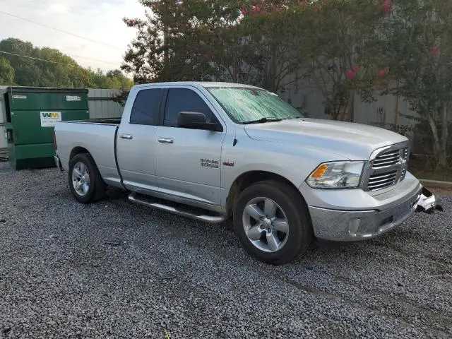 2016 RAM 1500 SLT  