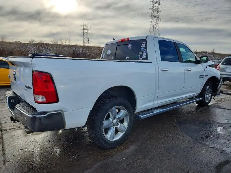 2018 RAM 1500 SLT  