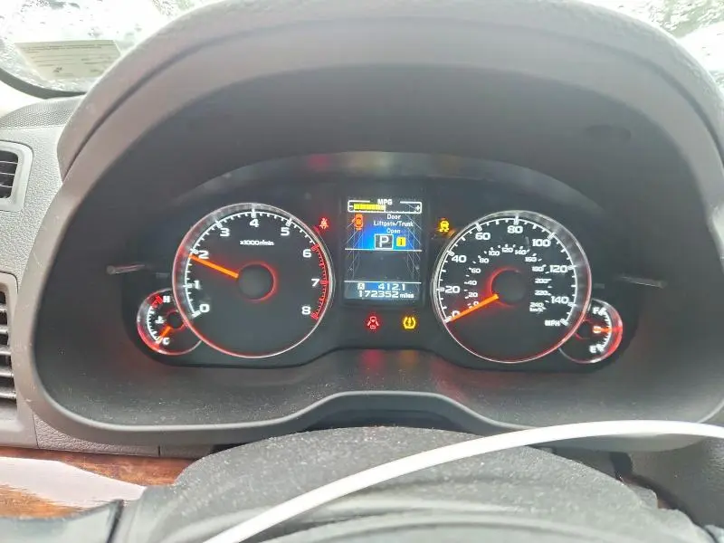 2013 SUBARU LEGACY 2.5I LIMITED  