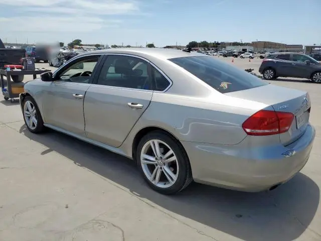 2014 VOLKSWAGEN PASSAT SE  