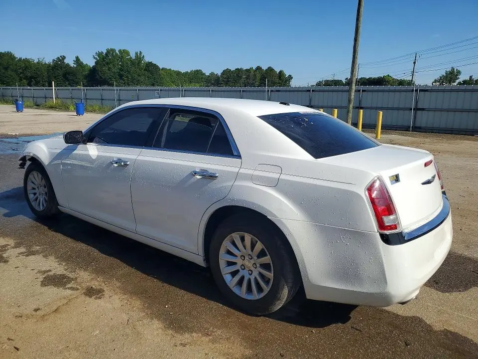 2013 CHRYSLER 300   