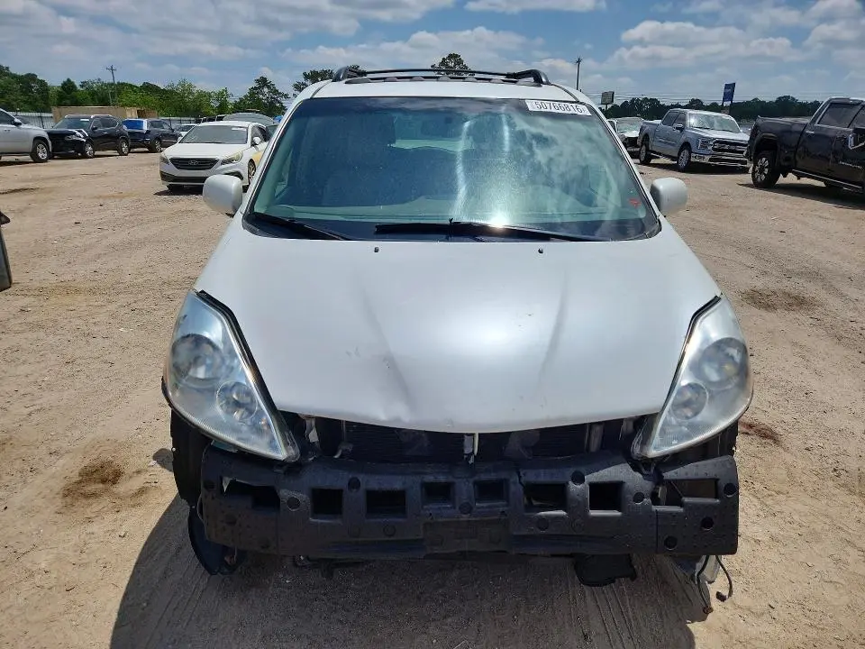 2010 TOYOTA SIENNA XLE LIMITED  