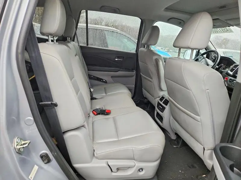 2016 HONDA PILOT EXLN  