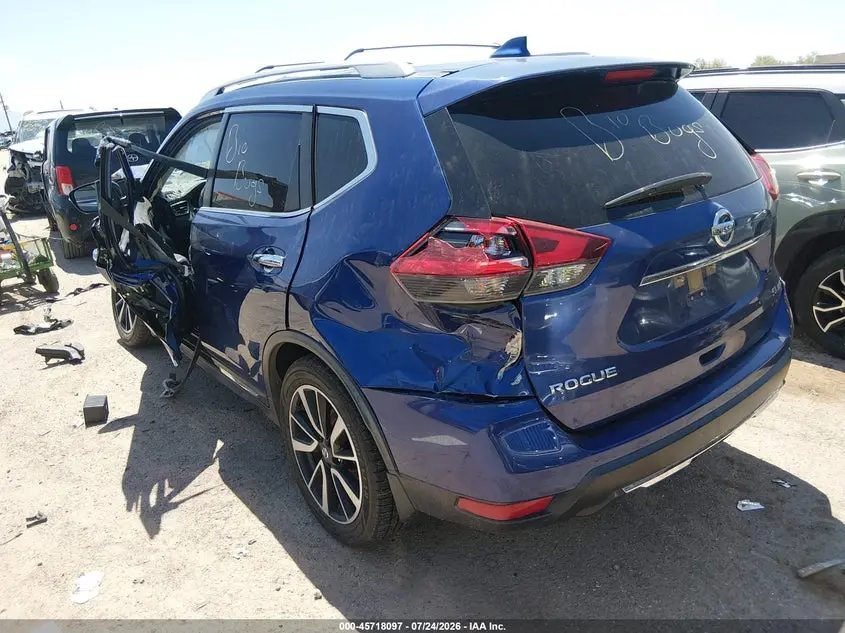 2018 NISSAN ROGUE SL