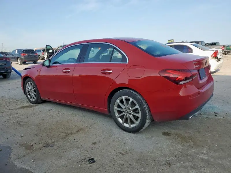 2020 MERCEDES-BENZ A 220  