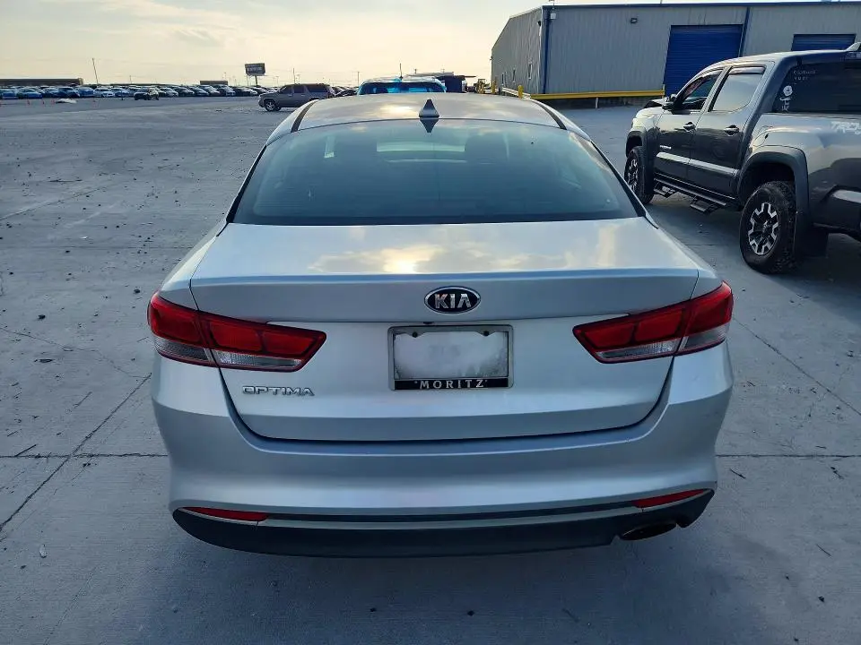 2017 KIA OPTIMA LX  