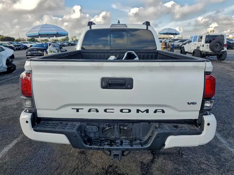 2022 TOYOTA TACOMA DOUBLE CAB  