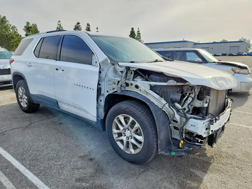 2018 CHEVROLET TRAVERSE LT  