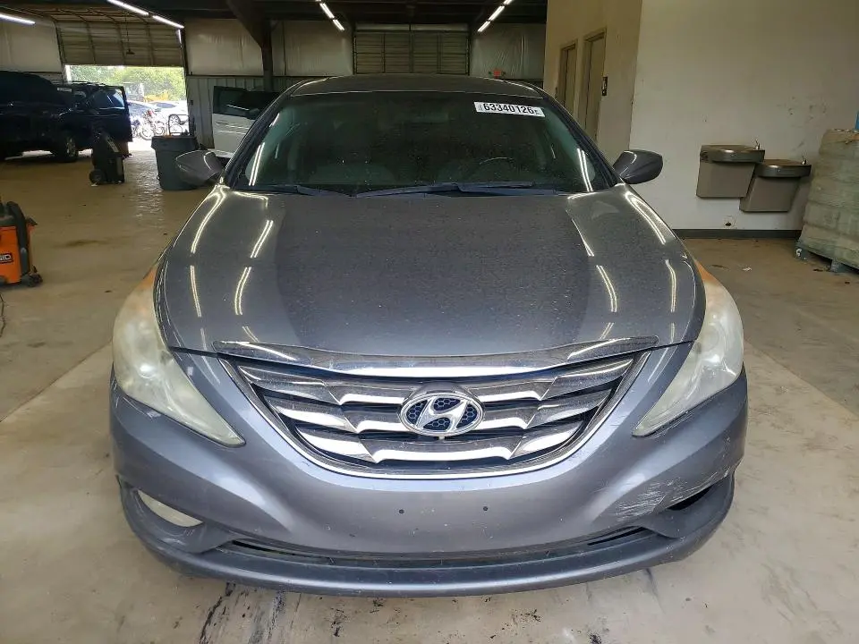 2011 HYUNDAI SONATA SE  