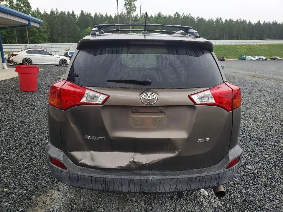 2013 TOYOTA RAV4 XLE  