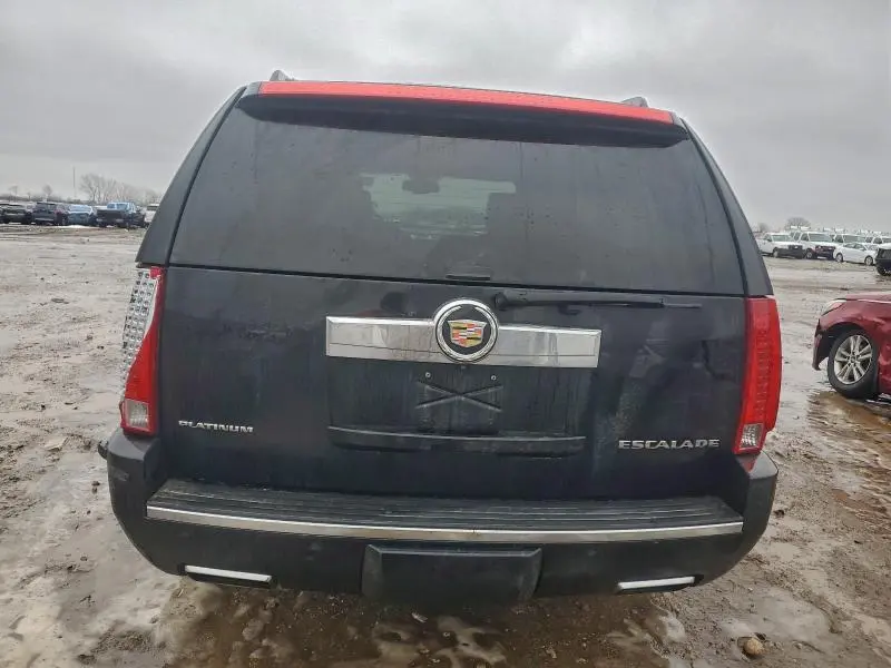 2013 CADILLAC ESCALADE PLATINUM  
