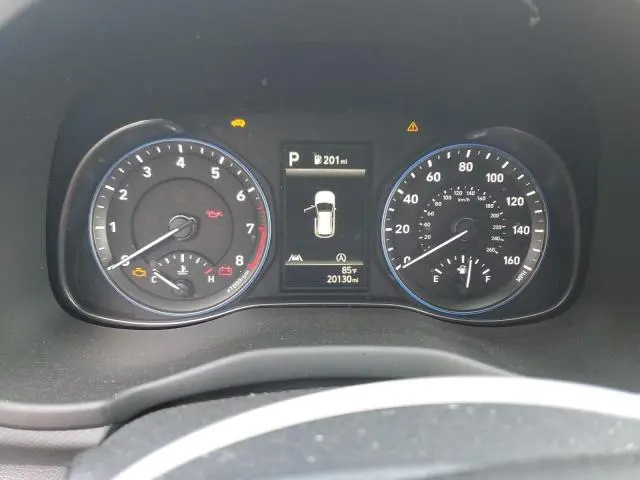 2023 HYUNDAI KONA SE  