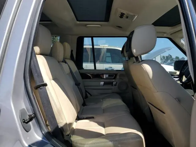 2011 LAND ROVER LR4 HSE LUXURY  