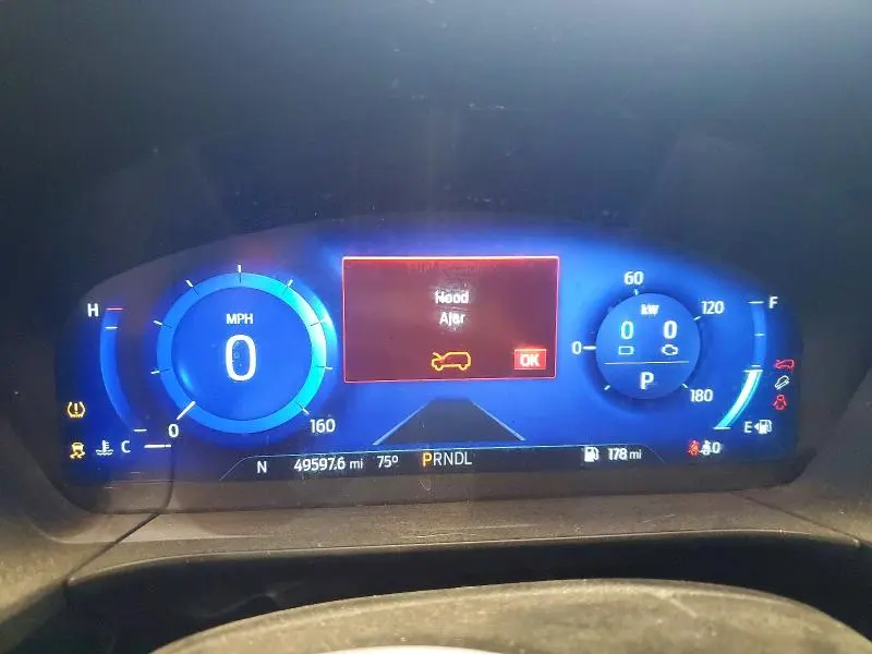 2020 FORD ESCAPE SE SPORT  