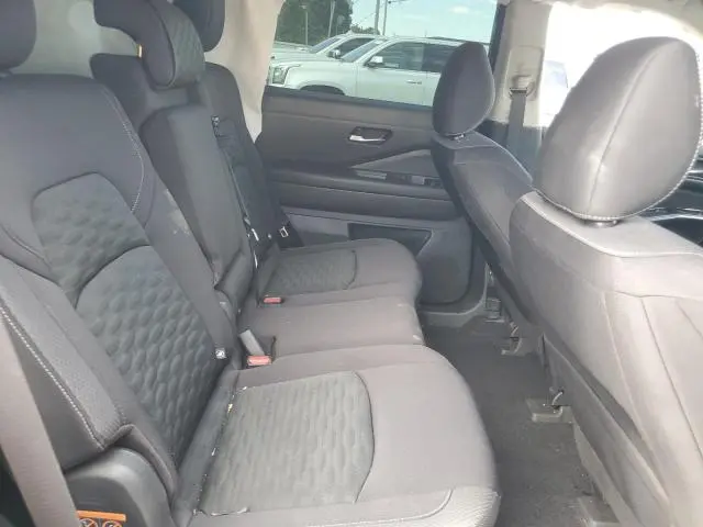 2022 NISSAN PATHFINDER SV  