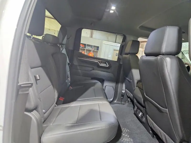 2026 GMC SIERRA K1500 SLT  