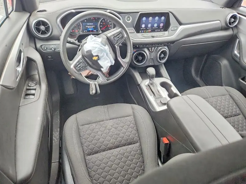 2021 CHEVROLET BLAZER 2LT  