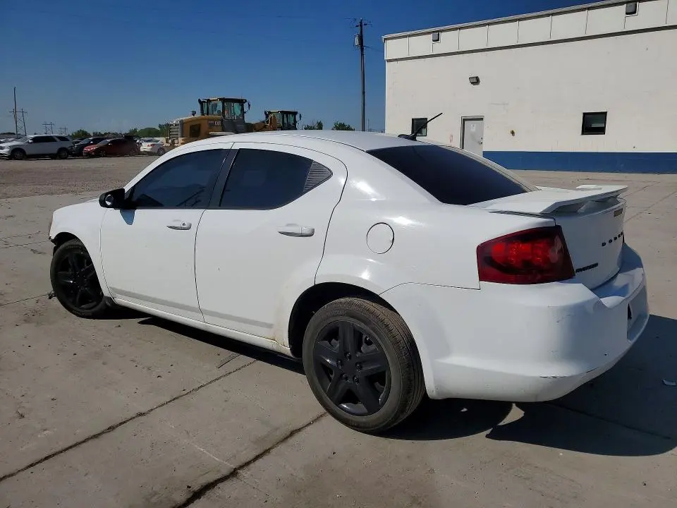 2012 DODGE AVENGER SE  