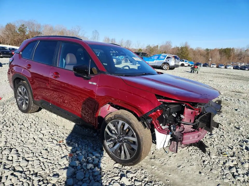 2025 SUBARU FORESTER TOURING  