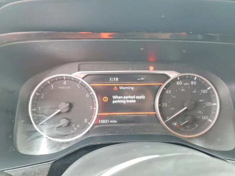 2023 NISSAN PATHFINDER SL  