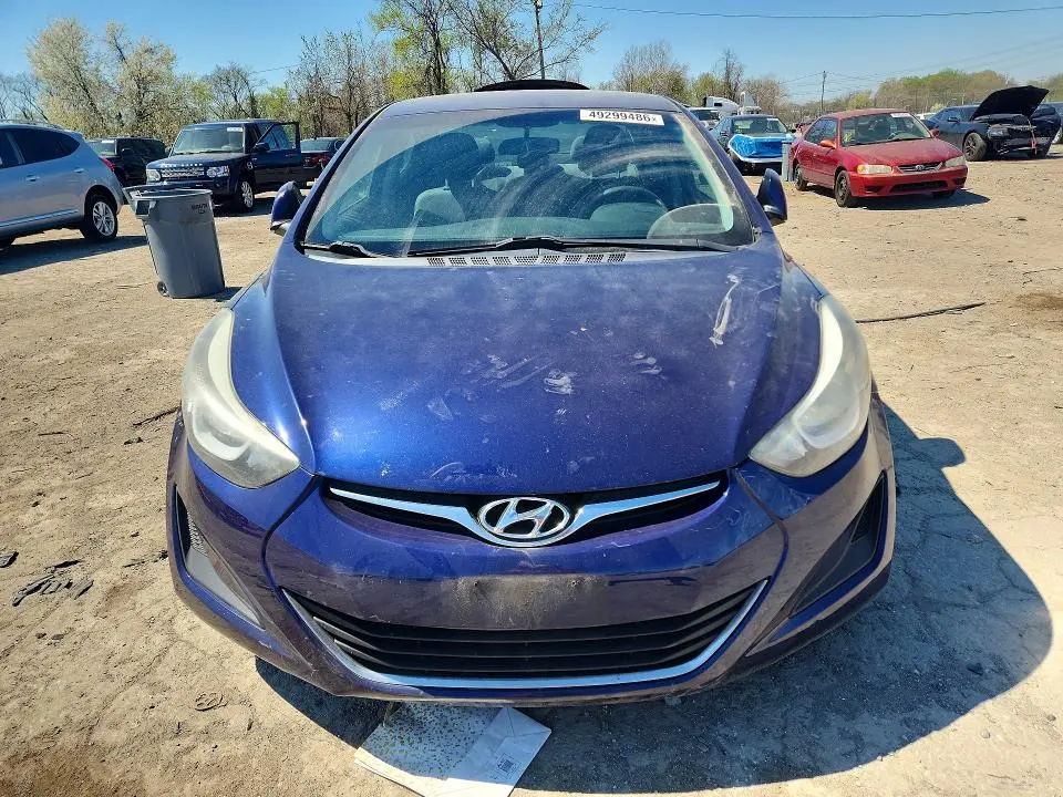 2014 HYUNDAI ELANTRA SE  