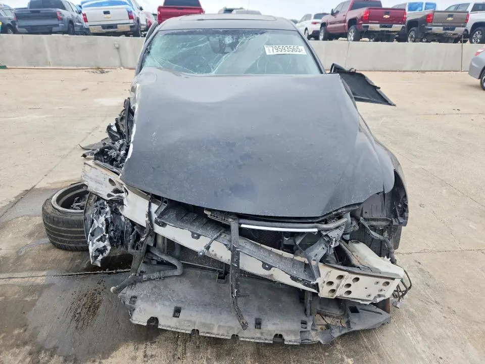2018 LEXUS IS 300 BASE  