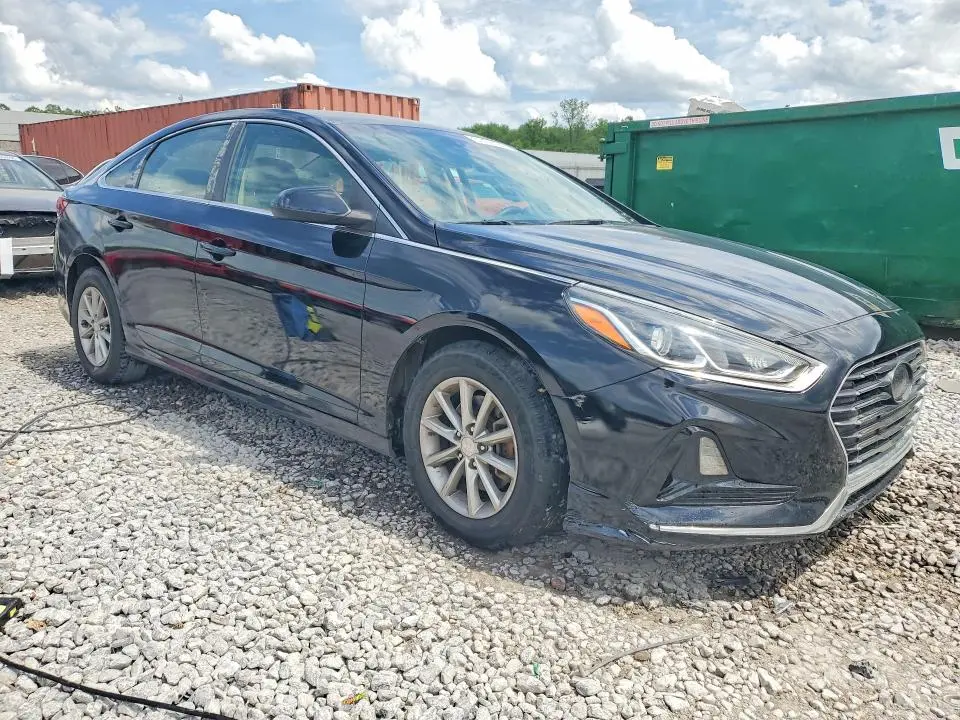 2018 HYUNDAI SONATA SE  