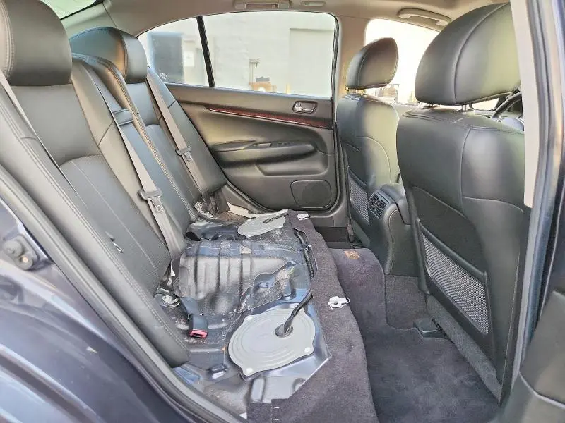 2013 INFINITI G37 BASE  