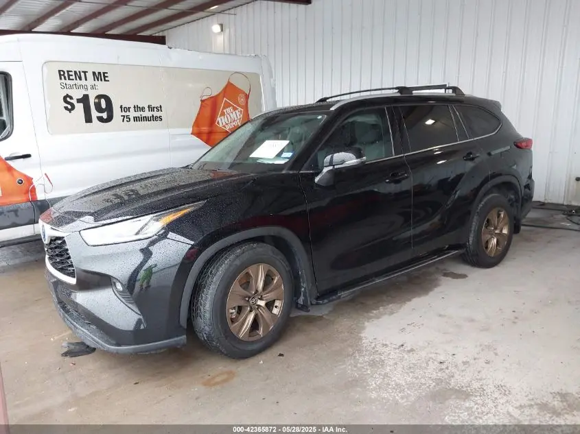 2022 TOYOTA HIGHLANDER HYBRID XLE BRONZE EDITION