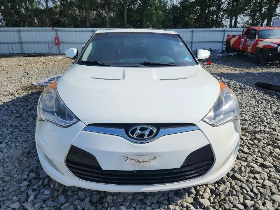 2012 HYUNDAI VELOSTER BASE  