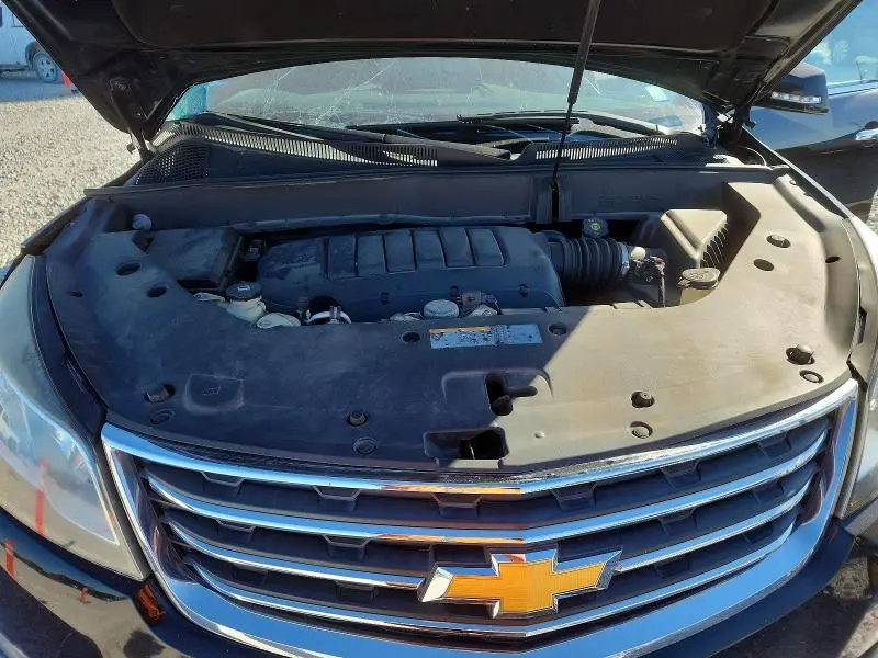 2017 CHEVROLET TRAVERSE LT  